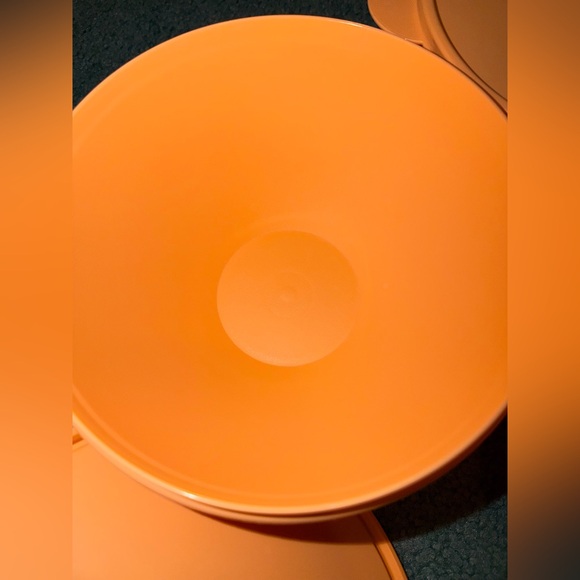 Tupperware Lot - Picture 3 of 5